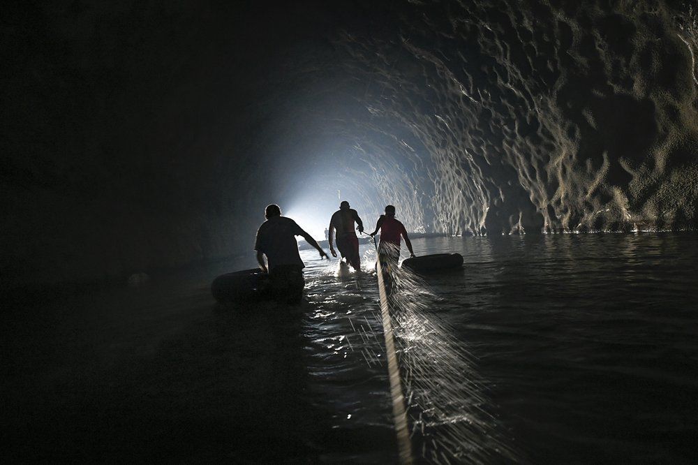 Venezolanos toman medidas extraordinarias ante falta de agua